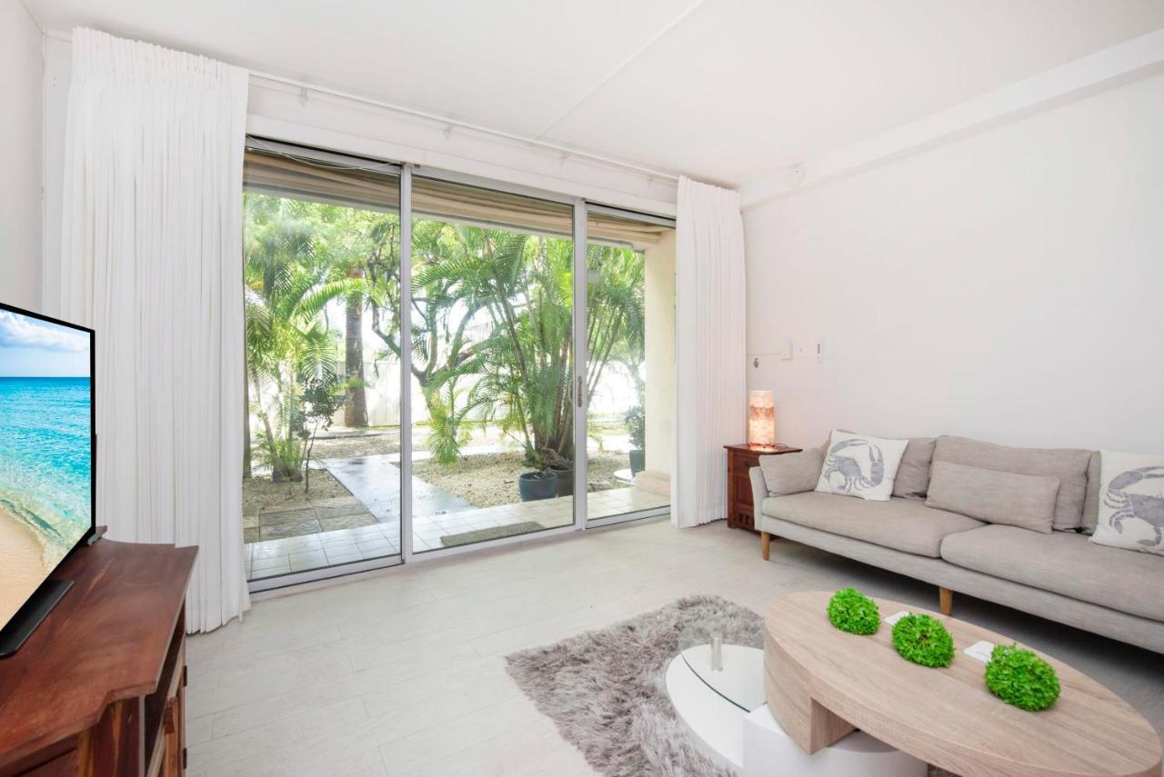 Beach Living At Island Pine Villas Blse Джорджтаун Экстерьер фото